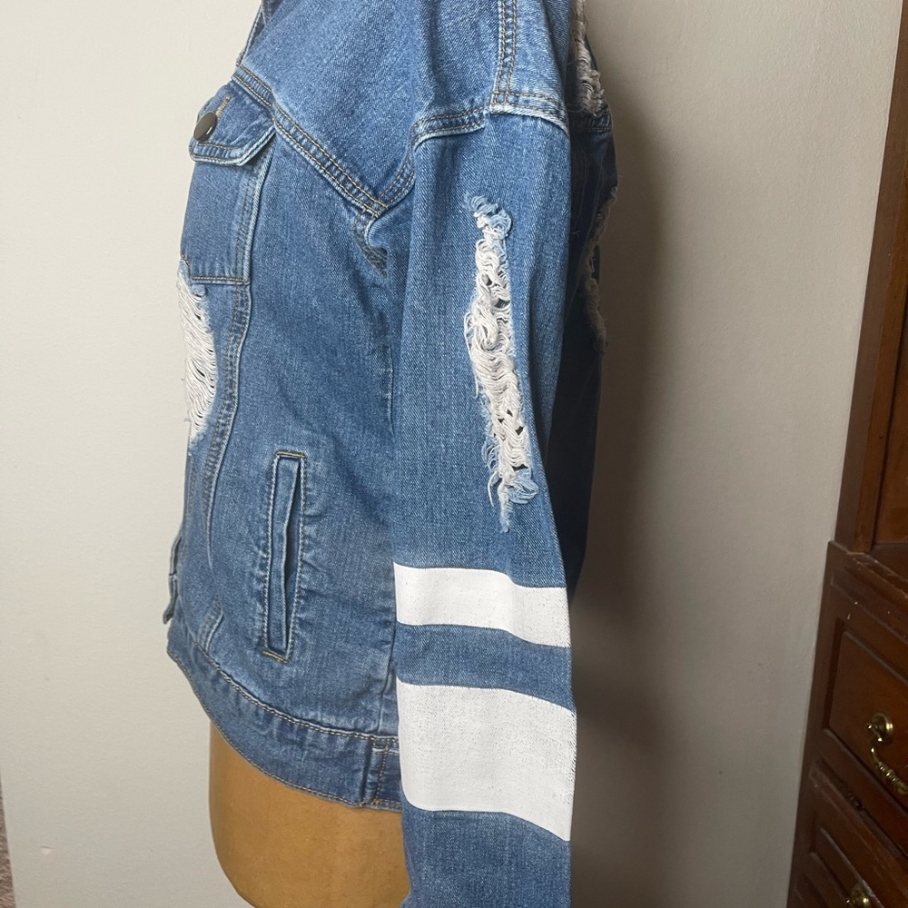 denim jacket - Picture 15 of 17
